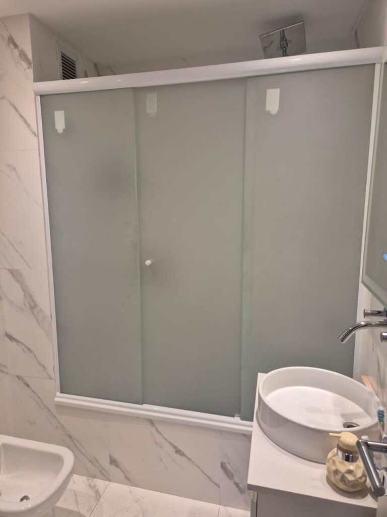 8e7cf34a-2f2c-4437-b0d9-c83d4cd70728