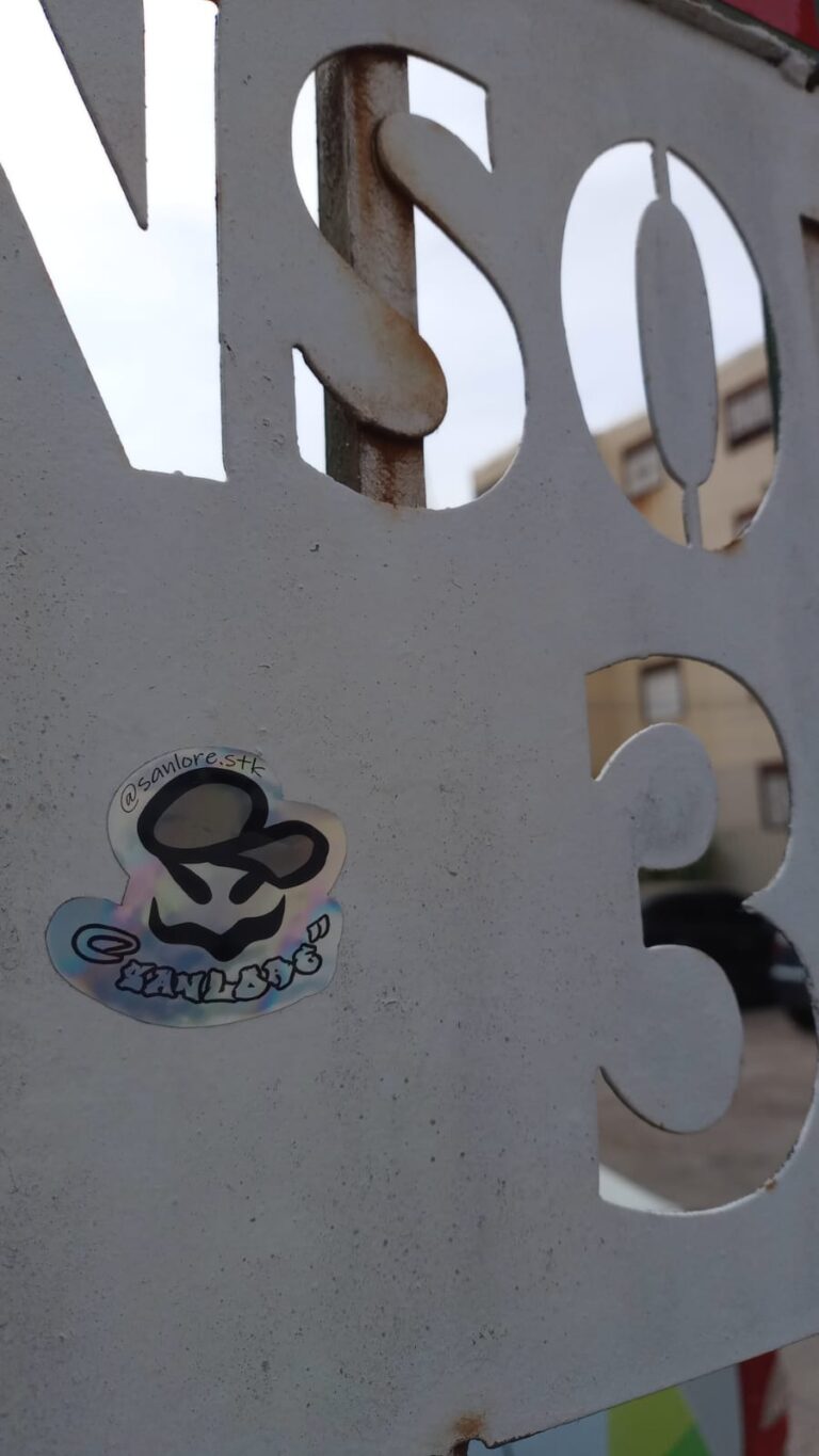 e27a58f1-9b1f-4e8a-9a85-26c2fa42e43b